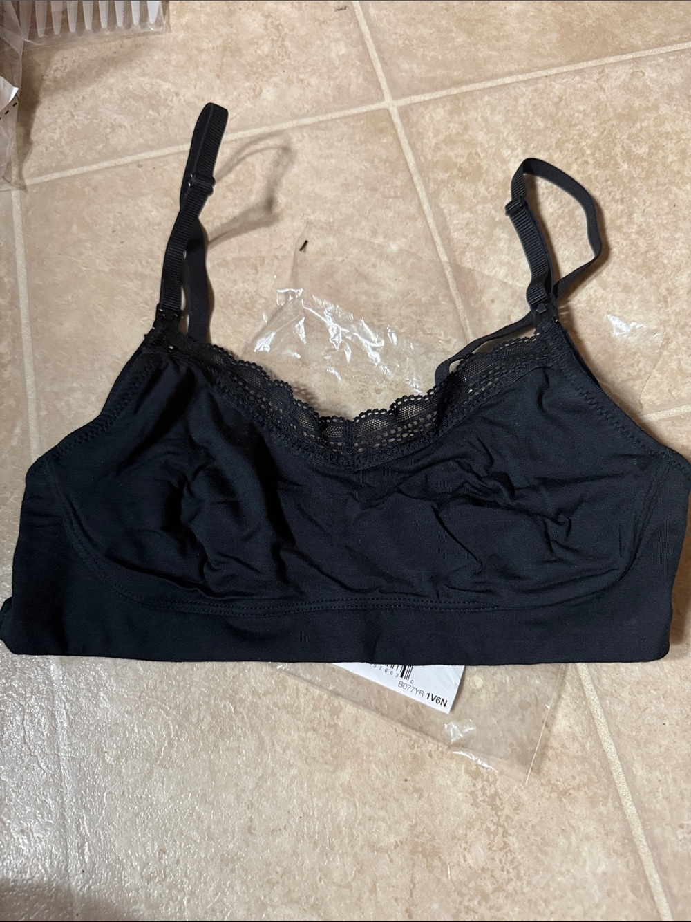 Arabella Women’s Lace Trim Wireless nursing Bralette size small